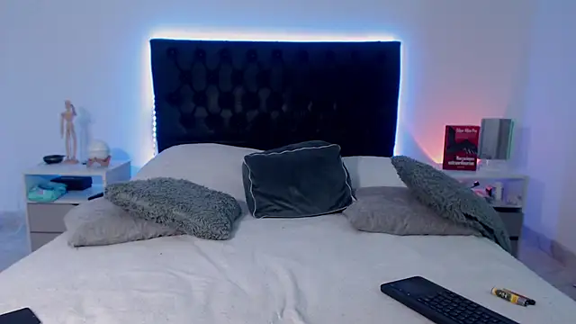 ray Weeed online show from 28, 11, 2025