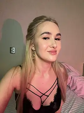 Miss Alisse online show from 27, 11, 2025