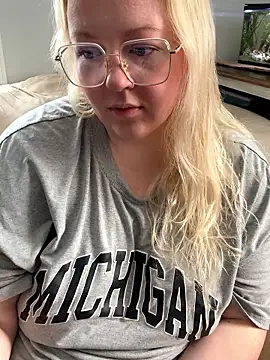 Snapshot of Kennaknox chatting on 11, 1, 2026 Kennaknox online show from 11, 1, 2026