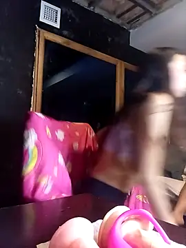 Snapshot of MilaFernandez chatting on 26, 11, 2025 MilaFernandez online show from 26, 11, 2025