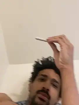 Snapshot of Santxy chatting on 19, 11, 2025 Santxy online show from 19, 11, 2025