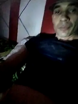 Snapshot of aletr15la chatting on 29, 11, 2025 aletr15la online show from 29, 11, 2025