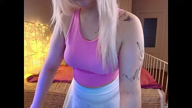 Snapshot of angelicaya chatting on 27, 11, 2025 angelicaya online show from 27, 11, 2025