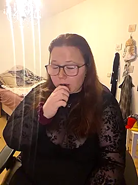 NaughtyNiia online show from 14, 12, 2025