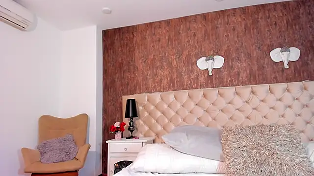 DaimondJohnson online show from 11, 1, 2026