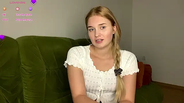 Malley Saunds online show from 1, 2, 2026