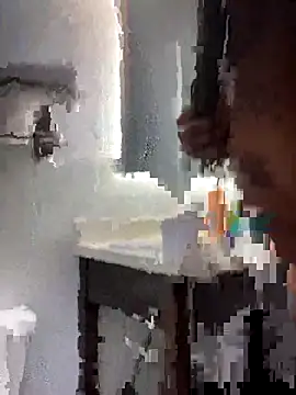 Snapshot of FreakiiNikki_26 chatting on 20, 11, 2025 FreakiiNikki 26 online show from 20, 11, 2025