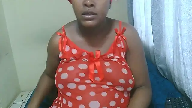 PregiiCaramellxx online show from 18, 1, 2026