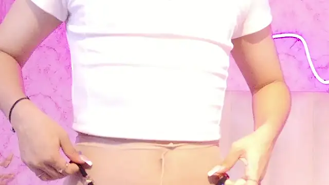 Snapshot of Atenea_Mendoza chatting on 4, 3, 2026 Atenea Mendoza online show from 4, 3, 2026