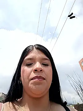 Snapshot of Layla-daring chatting on 10, 2, 2026 Layla-daring online show from 10, 2, 2026