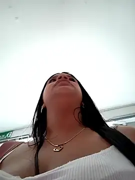 Snapshot of Layla-daring chatting on 23, 2, 2026 Layla-daring online show from 23, 2, 2026