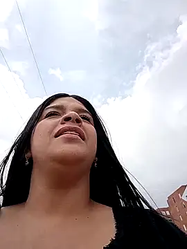 Snapshot of Layla-daring chatting on 10, 3, 2026 Layla-daring online show from 10, 3, 2026