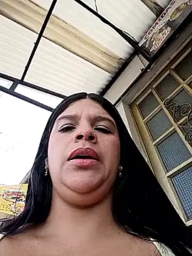 Snapshot of Layla-daring chatting on 17, 3, 2026 Layla-daring online show from 17, 3, 2026