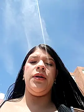 Snapshot of Layla-daring chatting on 19, 3, 2026 Layla-daring online show from 19, 3, 2026