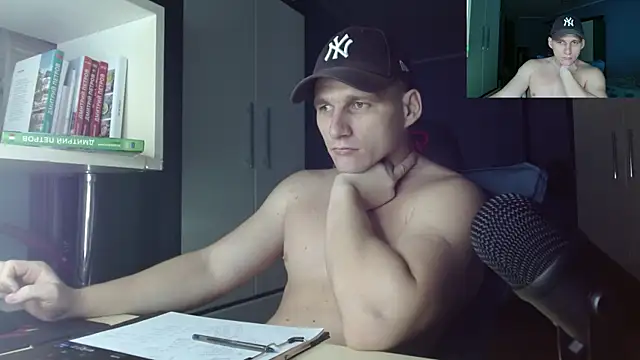 Poliglotjoe1 online show from 29, 11, 2025