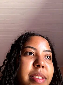 Snapshot of aninhanifeta2 chatting on 20, 11, 2025 aninhanifeta2 online show from 20, 11, 2025