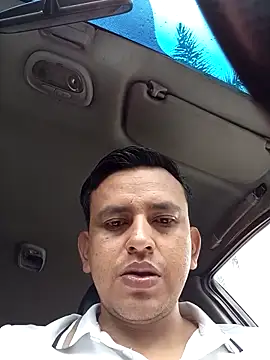 Snapshot of art-e9-2 chatting on 24, 11, 2025 art-e9-2 online show from 24, 11, 2025