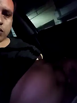 Snapshot of art-e9-2 chatting on 26, 11, 2025 art-e9-2 online show from 26, 11, 2025