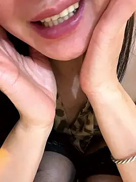 mitao xx online show from 13, 1, 2026