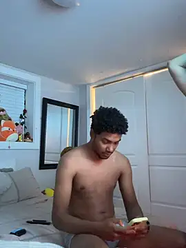 Snapshot of Agata317 chatting on 25, 11, 2025 Agata317 online show from 25, 11, 2025