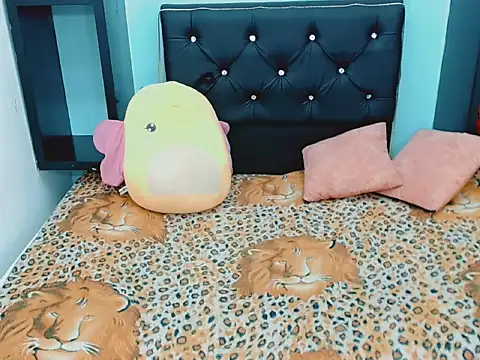 xwetdreamsx online show from 15, 12, 2025