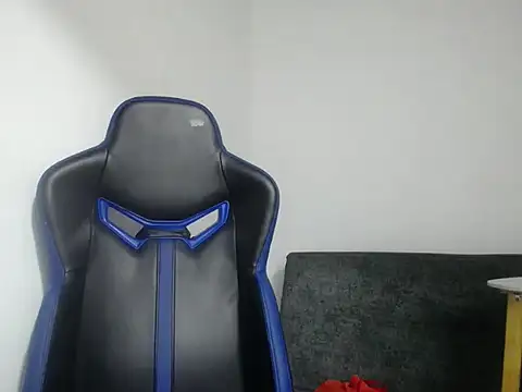 Snapshot of luisa_homes chatting on 20, 12, 2025 luisa homes online show from 20, 12, 2025