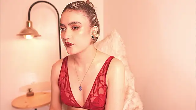 Mackenzie Lia online show from 14, 2, 2026