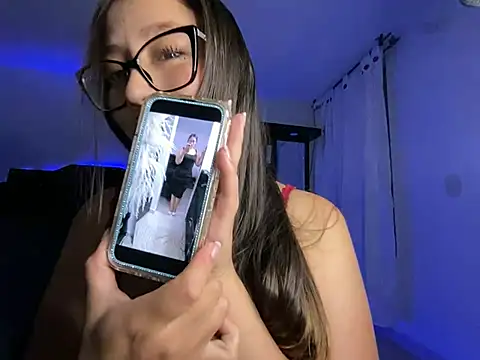 LyaRose online show from 15, 1, 2026