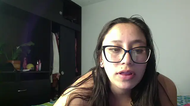 LyaRose online show from 5, 2, 2026