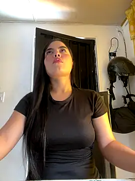 Snapshot of Marilyn_Monrou chatting on 15, 12, 2025 Marilyn Monrou online show from 15, 12, 2025