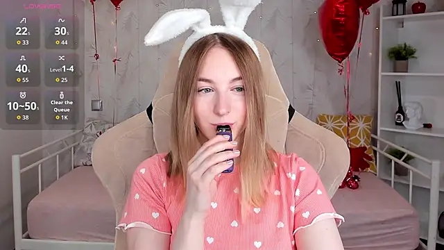 Shy Polly online show from 14, 2, 2026