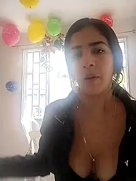 Monitaxhot online show from 20, 12, 2025