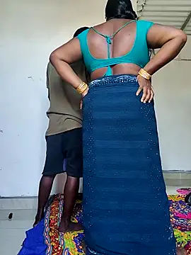 Snapshot of Desicouple1706 chatting on 19, 3, 2026 Desicouple1706 online show from 19, 3, 2026