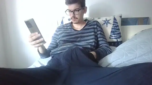 Snapshot of Peras-226 chatting on 21, 11, 2025 Peras-226 online show from 21, 11, 2025