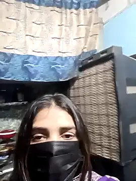 Suman yadav001 online show from 21, 11, 2025