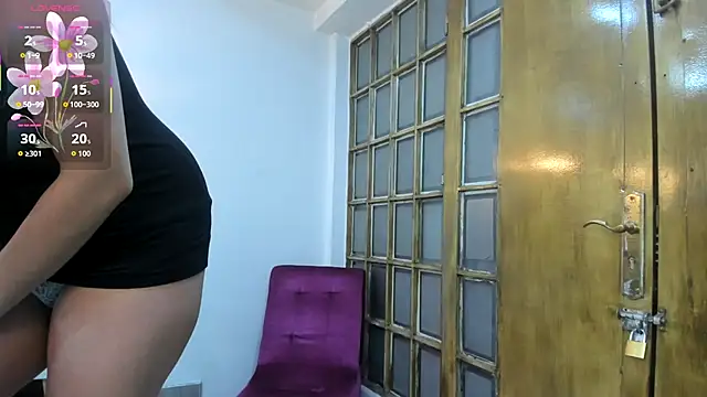 Mysterius Woman online show from 4, 12, 2025