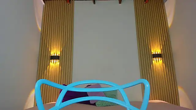 Snapshot of Izelevans chatting on 10, 2, 2026 Izelevans online show from 10, 2, 2026