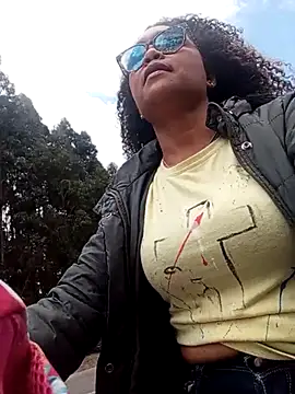 MaayaFonseca online show from 16, 12, 2025