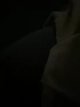 r0ber1983 online show from 22, 11, 2025