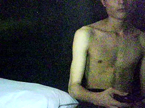 Snapshot of andrew_grant chatting on 23, 11, 2025 andrew grant online show from 23, 11, 2025