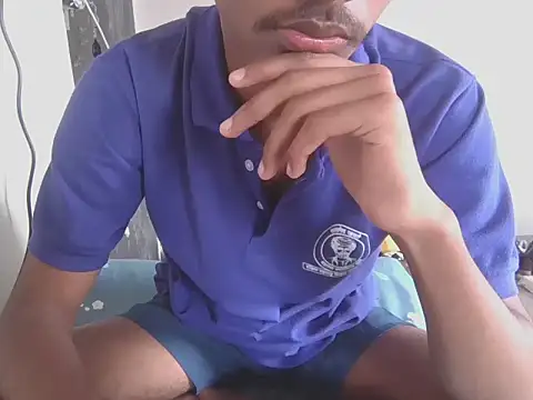 Snapshot of FreakyCharmXOXO chatting on 22, 11, 2025 FreakyCharmXOXO online show from 22, 11, 2025