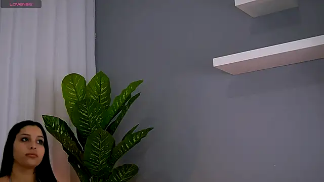 VanessaSinX online show from 5, 12, 2025