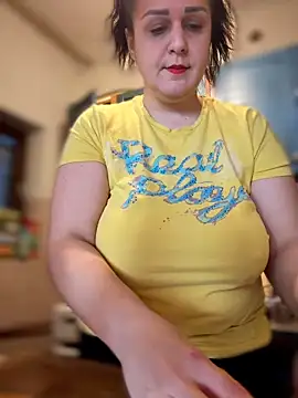 Snapshot of Mary_kansas_bbw chatting on 1, 3, 2026 Mary kansas bbw online show from 1, 3, 2026