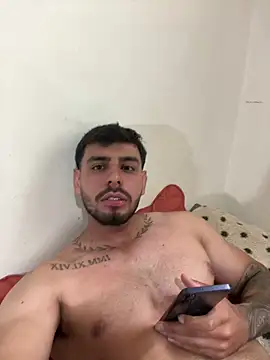 oliverr queen online show from 25, 11, 2025