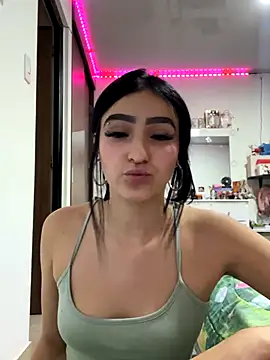 imvaleriaa   online show from 23, 11, 2025