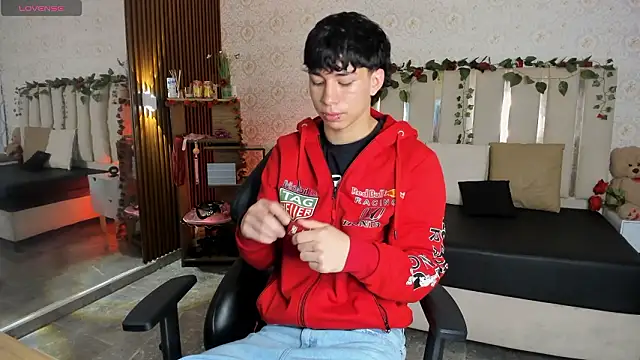 kaelwolf tay online show from 17, 2, 2026