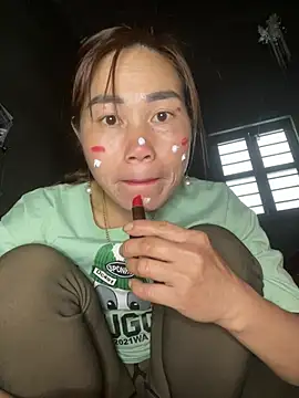 Snapshot of meganmeo chatting on 12, 2, 2026 meganmeo online show from 12, 2, 2026