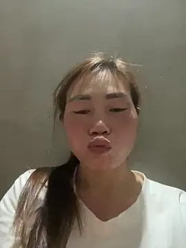 Snapshot of meganmeo chatting on 15, 2, 2026 meganmeo online show from 15, 2, 2026