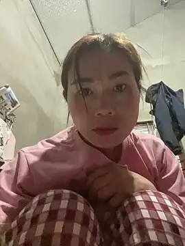 Snapshot of meganmeo chatting on 15, 3, 2026 meganmeo online show from 15, 3, 2026