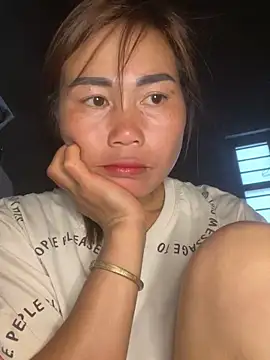 Snapshot of meganmeo chatting on 18, 3, 2026 meganmeo online show from 18, 3, 2026